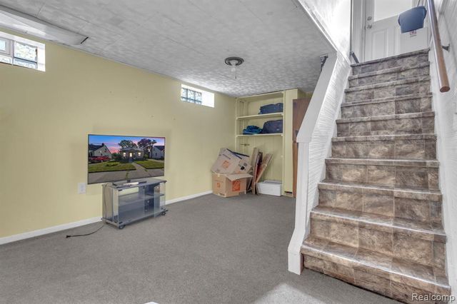 2129 Geneva Street, Dearborn, MI 48124