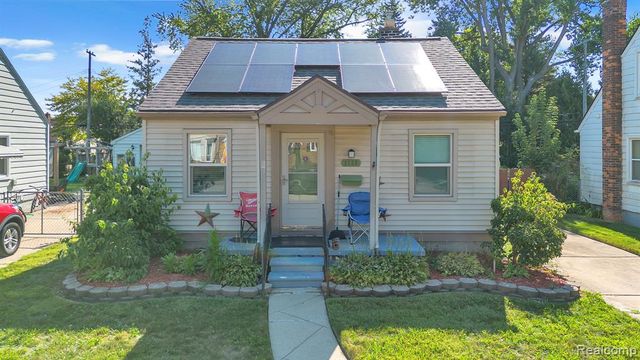 2129 Geneva Street, Dearborn, MI 48124