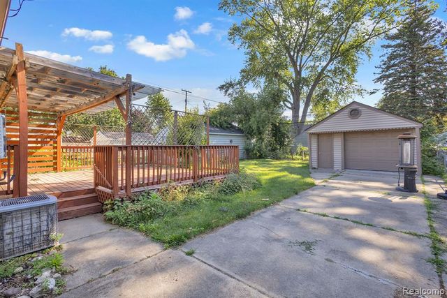 2129 Geneva Street, Dearborn, MI 48124