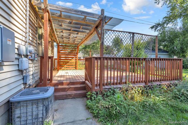 2129 Geneva Street, Dearborn, MI 48124