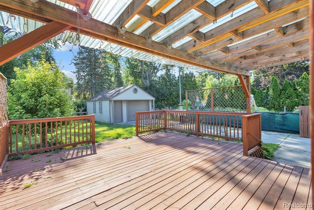 2129 Geneva Street, Dearborn, MI 48124