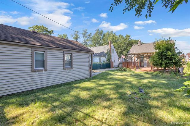 2129 Geneva Street, Dearborn, MI 48124
