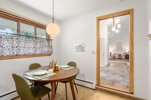 326 Williams, Longmeadow, MA 01106