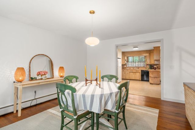 326 Williams, Longmeadow, MA 01106