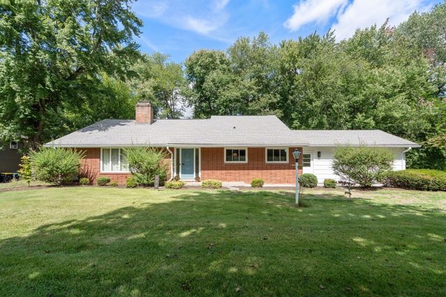 326 Williams, Longmeadow, MA 01106