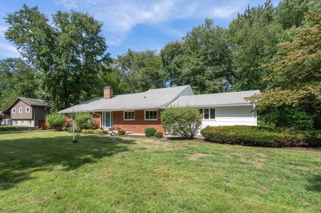 326 Williams, Longmeadow, MA 01106