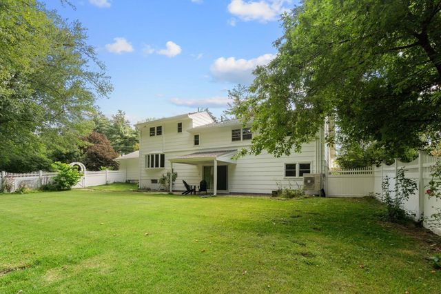 326 Williams, Longmeadow, MA 01106