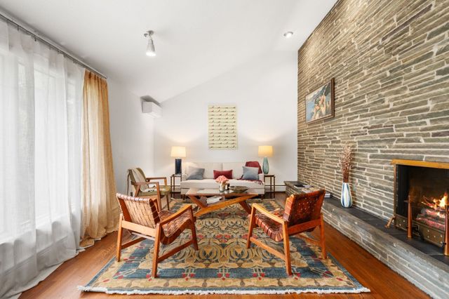 326 Williams, Longmeadow, MA 01106