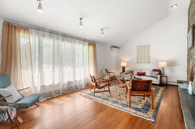 326 Williams, Longmeadow, MA 01106