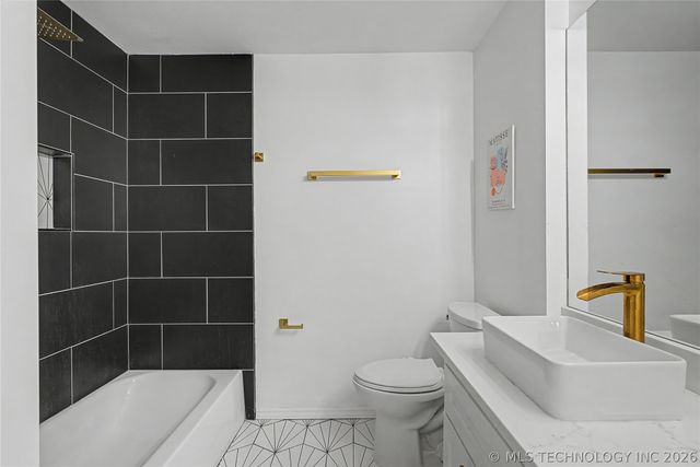 3762 S Darlington Avenue, Tulsa, OK 74135