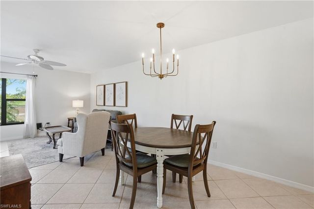 5765 Trailwinds DR 111, Fort Myers, FL 33907