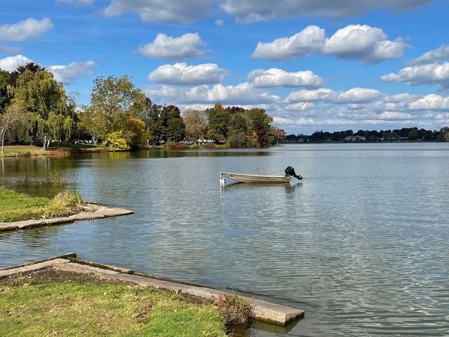 276 Albion St. 2, Wakefield, MA 01880