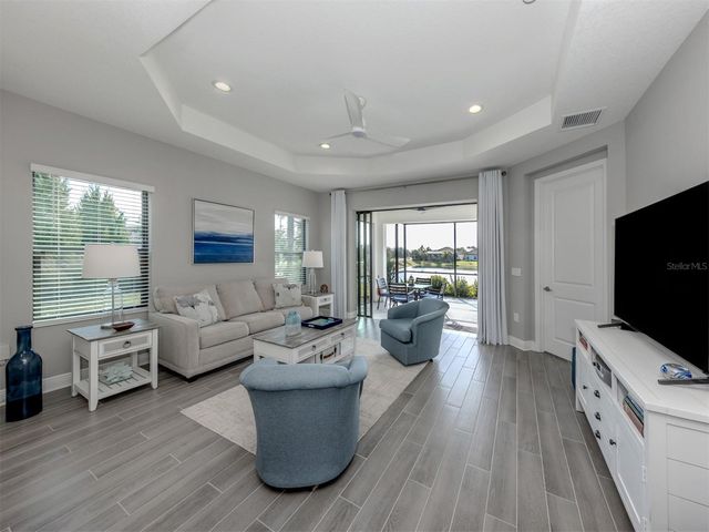 200 TRACINO TERRACE, North Venice, FL 34275