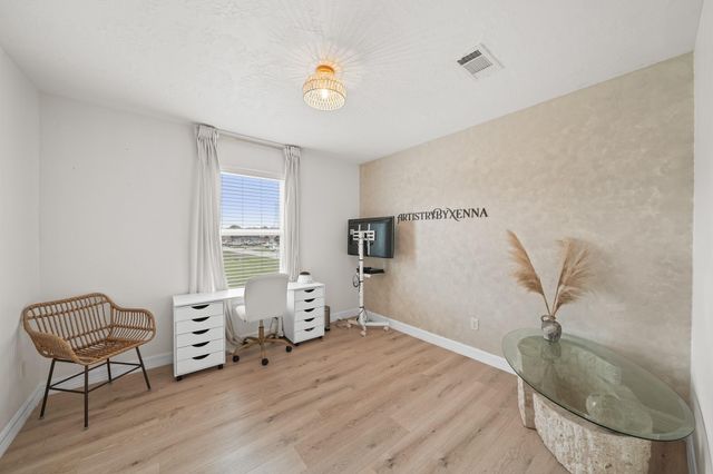 6101 Fox Ridge Drive, Angleton, TX 77515