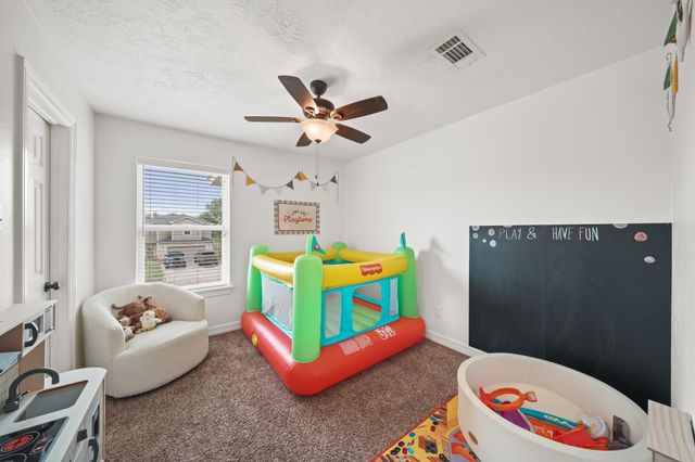 6101 Fox Ridge Drive, Angleton, TX 77515