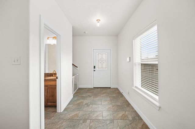6101 Fox Ridge Drive, Angleton, TX 77515