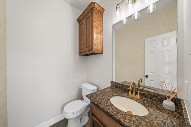 6101 Fox Ridge Drive, Angleton, TX 77515