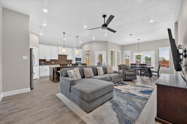 1720 River Bend Road, Burleson, TX 76028