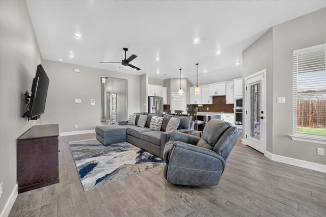 1720 River Bend Road, Burleson, TX 76028