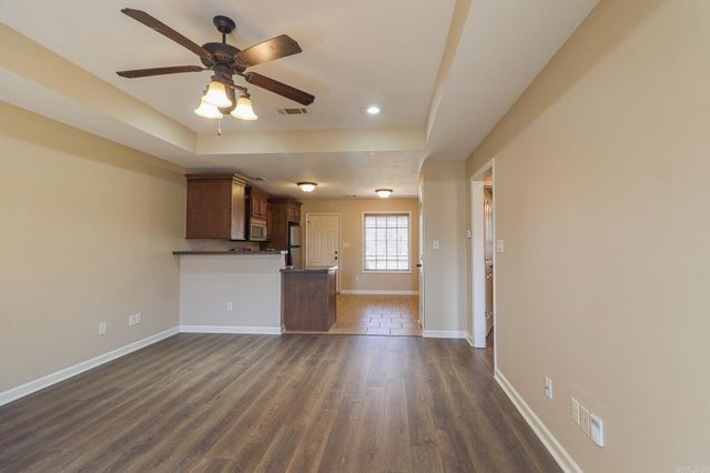 4728 Wildwood Lane, Jonesboro, AR 72405