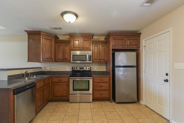 4728 Wildwood Lane, Jonesboro, AR 72405