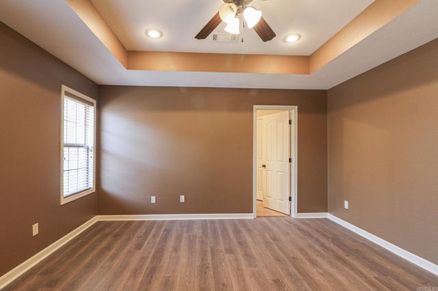 4728 Wildwood Lane, Jonesboro, AR 72405