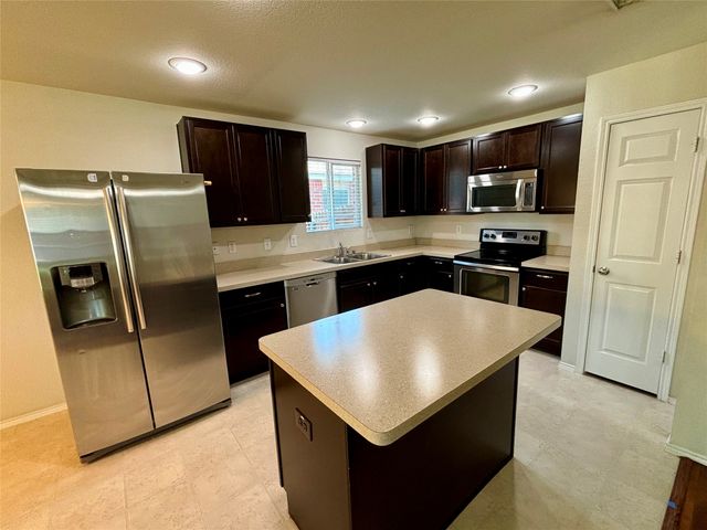 104 Abelia Drive, Fate, TX 75189