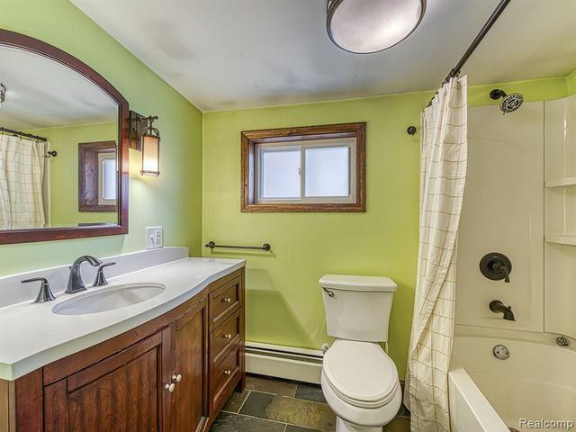 557 Alfred Street, Brooklyn, MI 49230