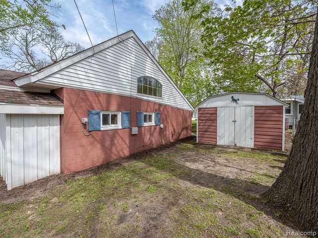 557 Alfred Street, Brooklyn, MI 49230