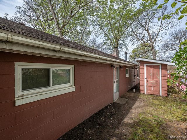 557 Alfred Street, Brooklyn, MI 49230
