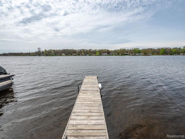 557 Alfred Street, Brooklyn, MI 49230