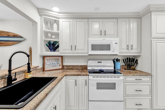 4901 Bethel Creek Drive G, Vero Beach, FL 32963