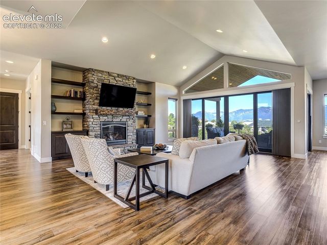 20 Wuthering Heights Drive, Colorado Springs, CO 80921