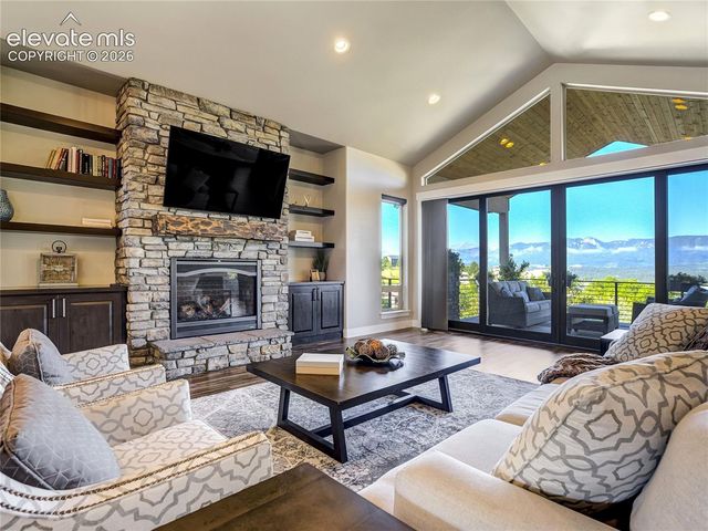 20 Wuthering Heights Drive, Colorado Springs, CO 80921