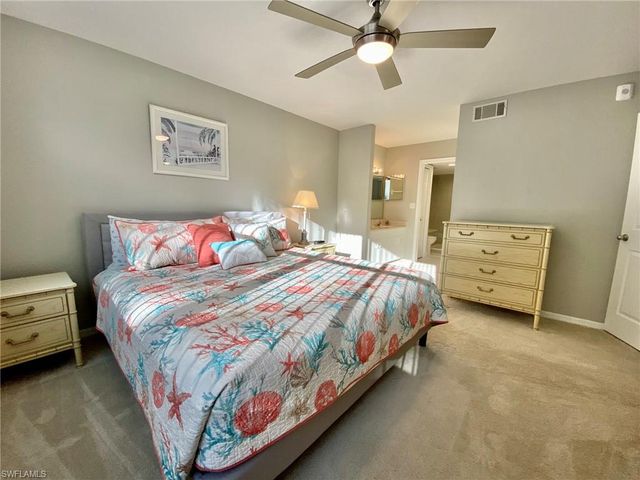 290 Naples Cove DR 2205, Naples, FL 34110