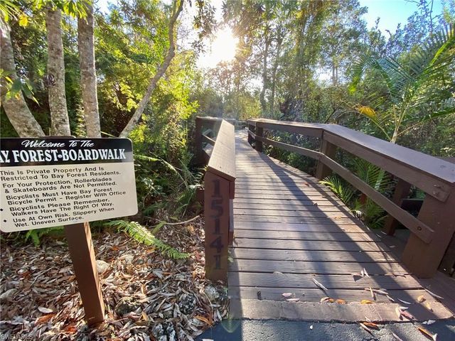 290 Naples Cove DR 2205, Naples, FL 34110