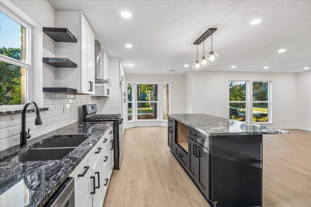3430 Sycamore Shadows Drive, Kingwood, TX 77339