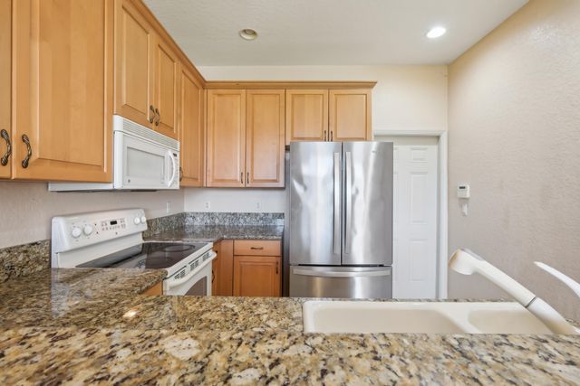 2584 SW Stockbridge Sq Square SW, Vero Beach, FL 32962