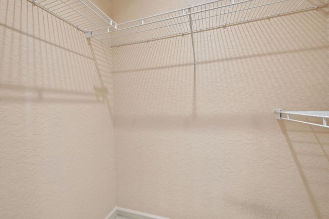 2584 SW Stockbridge Sq Square SW, Vero Beach, FL 32962