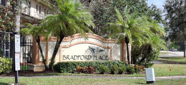 2584 SW Stockbridge Sq Square SW, Vero Beach, FL 32962