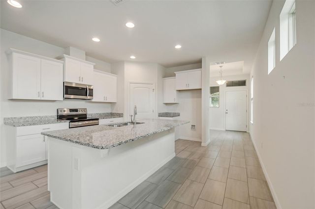 9468 KOMIKA LANE, Winter Garden, FL 34787