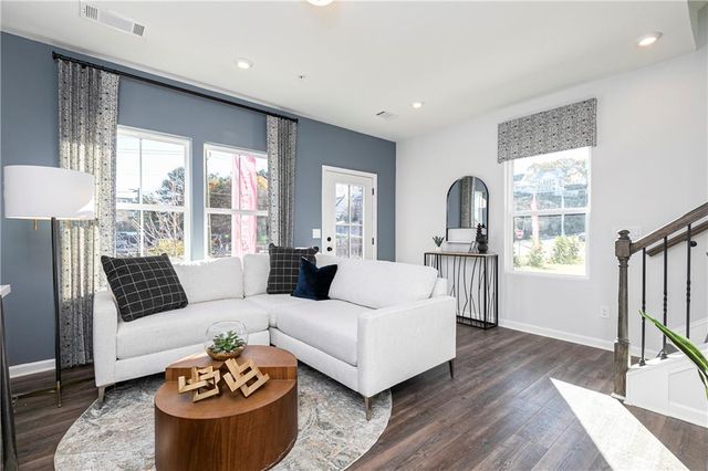 365 Skylar SE Court 74, Atlanta, GA 30315