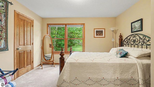 1560 Bruder Drive, Mt Pleasant, MI 48858
