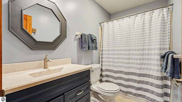 1560 Bruder Drive, Mt Pleasant, MI 48858