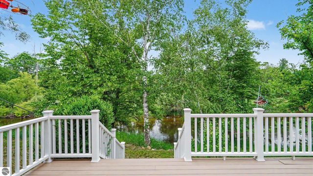 1560 Bruder Drive, Mt Pleasant, MI 48858