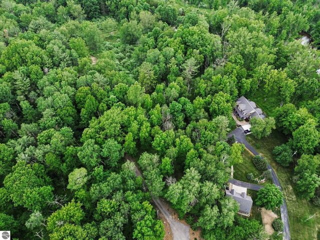 1560 Bruder Drive, Mt Pleasant, MI 48858