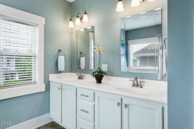 94 Harlow Bend, Chapel Hill, NC 27516