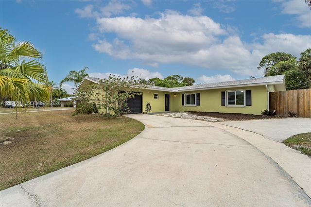 607 N Coconut Ave N 607, Port St. Lucie, FL 34952