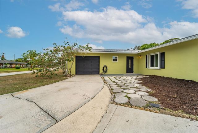 607 N Coconut Ave N 607, Port St. Lucie, FL 34952