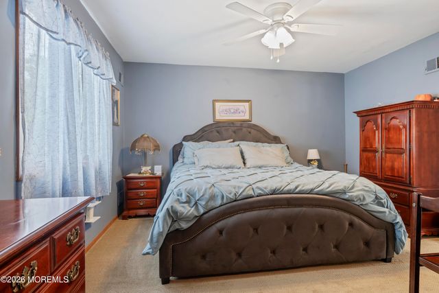 282 Parkview Terrace, Lincroft, NJ 07738
